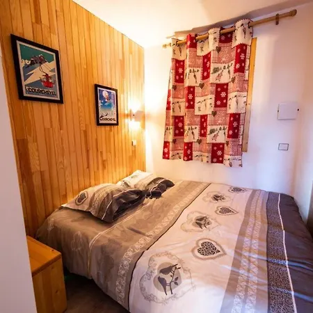 Superbe Vue, Acces Skis Aux Pieds, Tres Agreable * 谷雪维尔